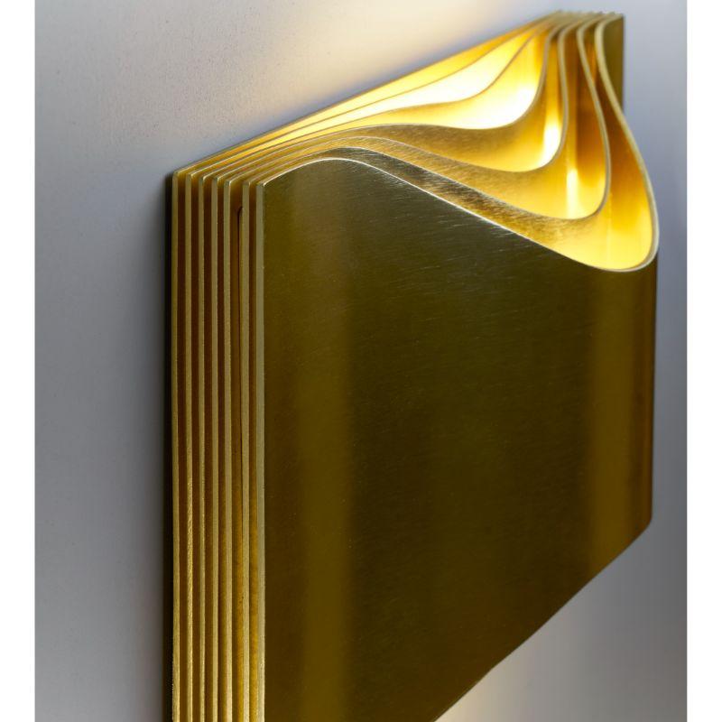 DCW Editions Small Respiro Wall Lamp in Aluminium/ Gold Finish by Philippe Nigro For Sale 1