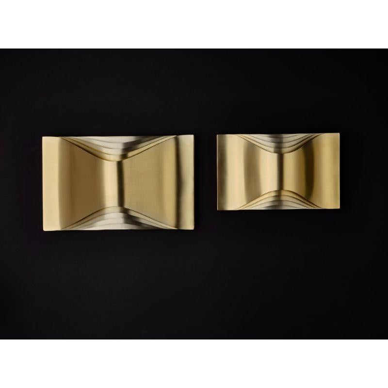 DCW Editions Small Respiro Wall Lamp in Aluminium/ Gold Finish by Philippe Nigro For Sale 4