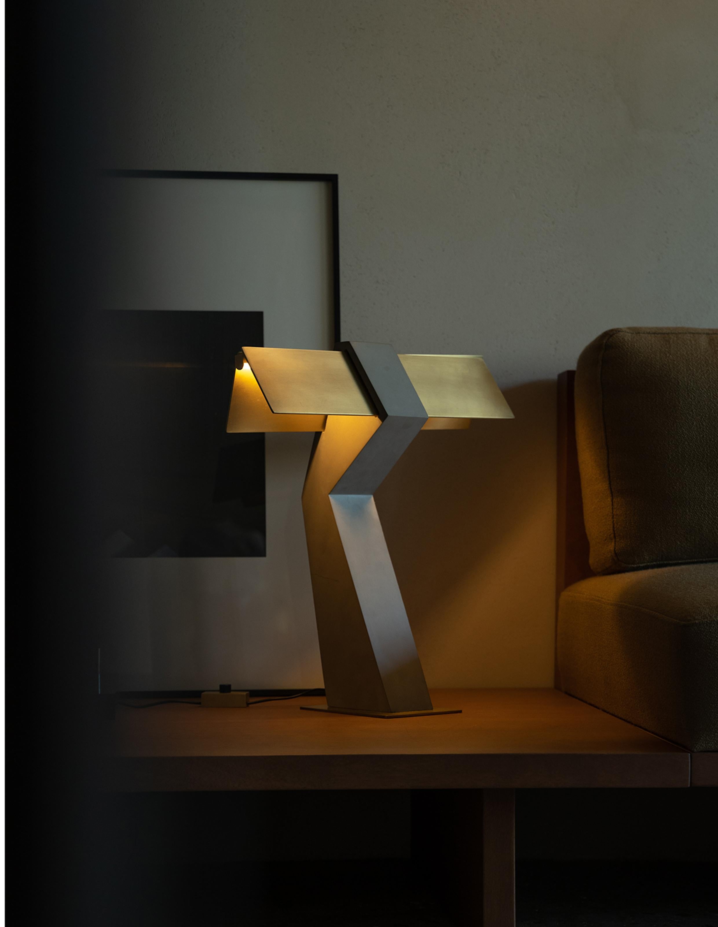 DCW Editions Tau Table Lamp in Gold Concrete & Steel by Clément Cauvet For Sale 4