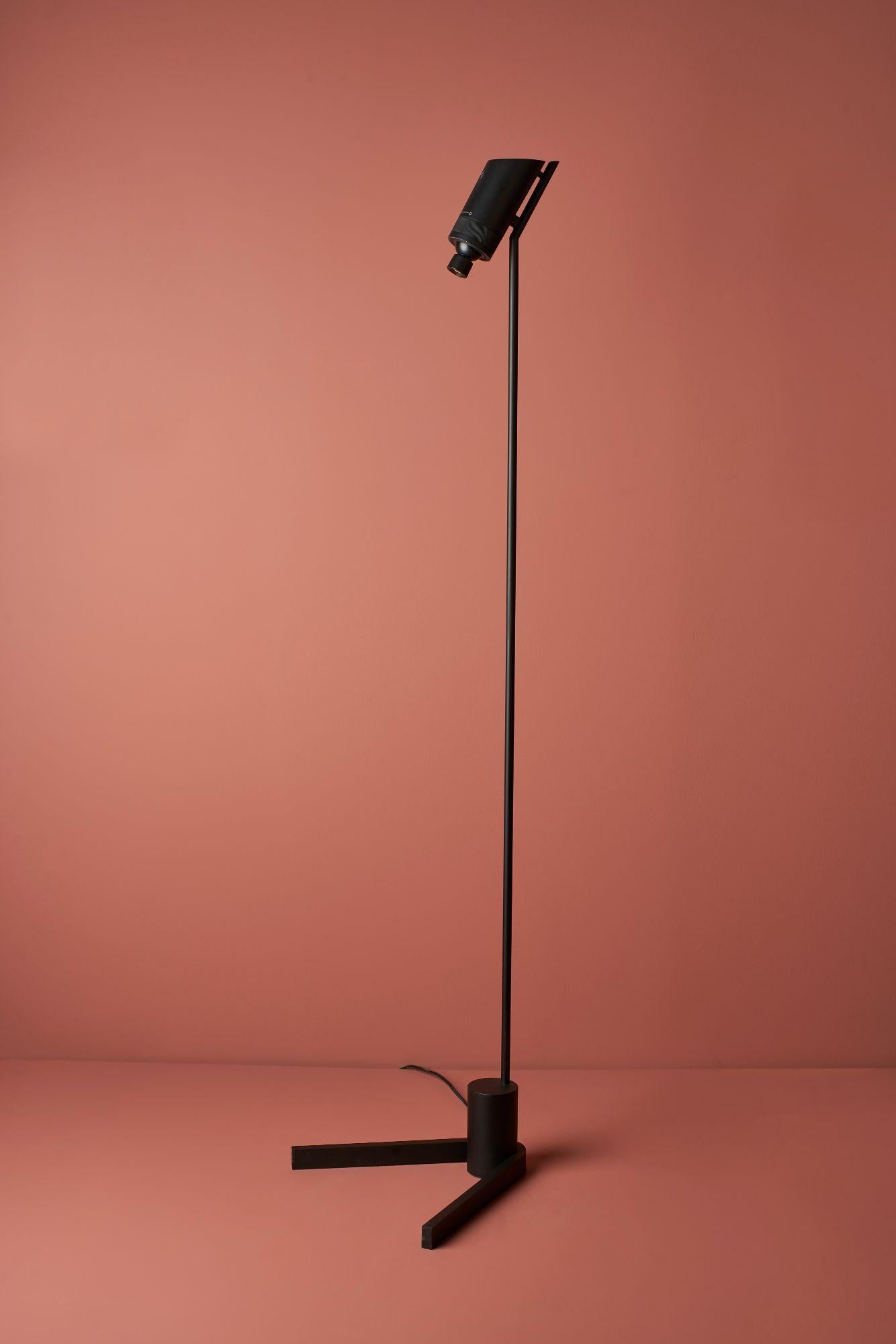 DCW Editions Vision 20/20 Floor Lamp in Black Aluminum and Steel For Sale 15