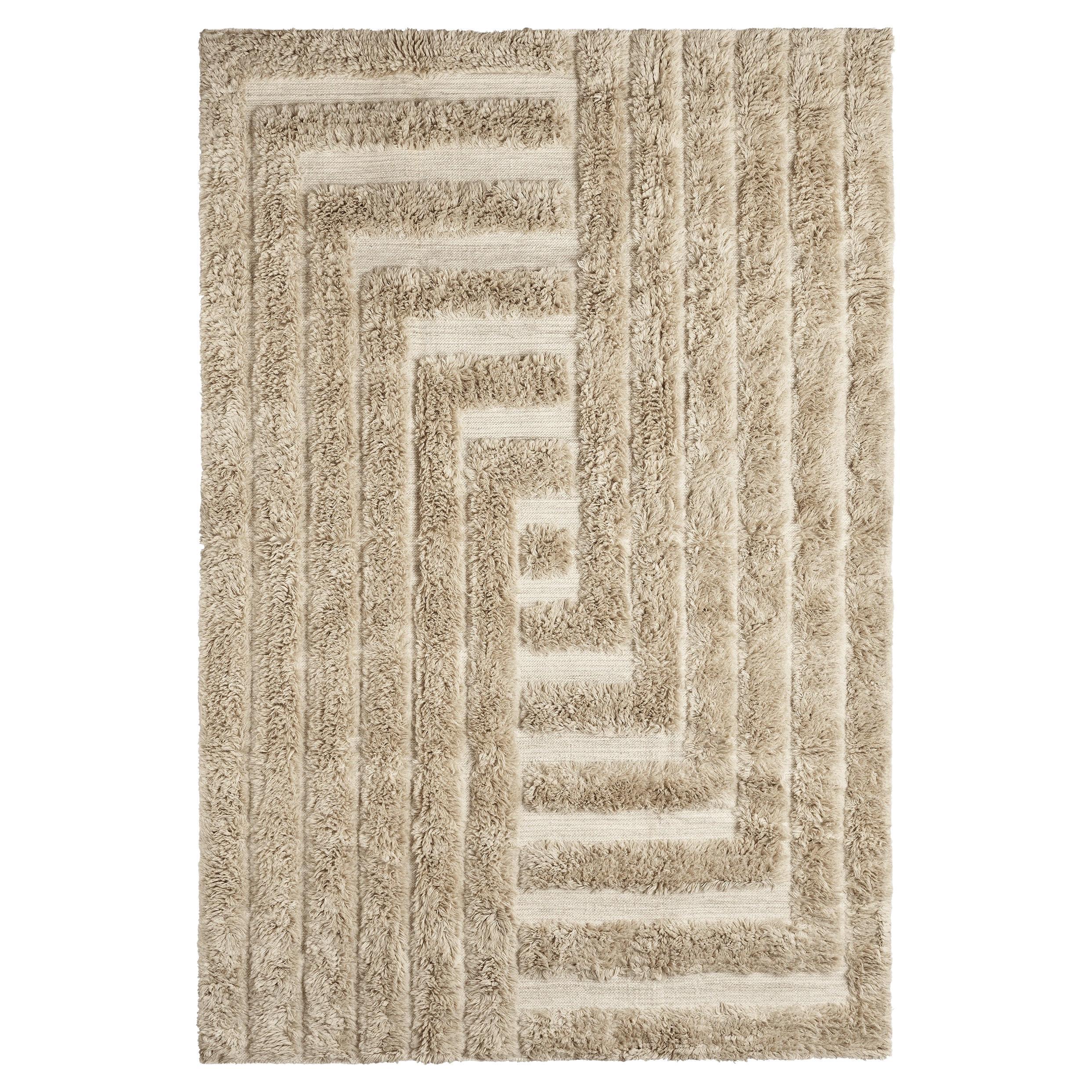Handwoven Shaggy Labyrinth Wool Rug Beige Large
