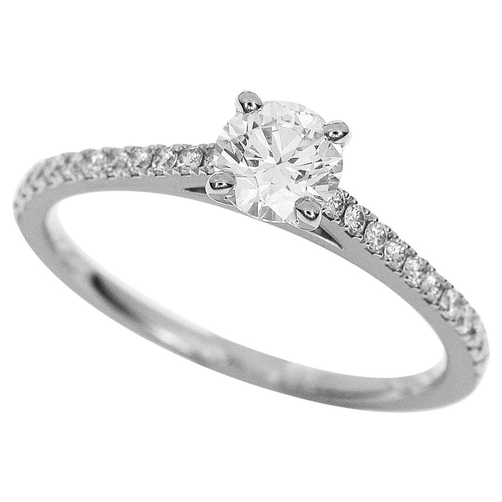 Bague solitaire classique en platine pavé de diamants de 0,40 carat DB De Beers