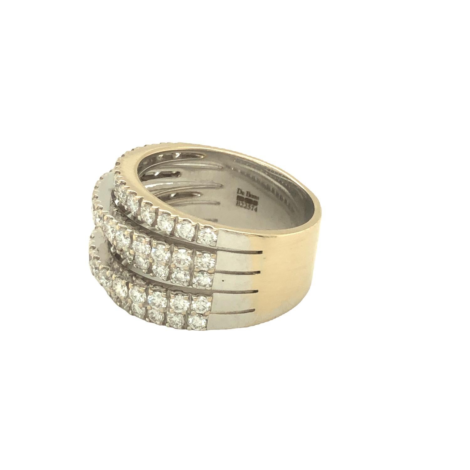 Moderne De Beers Bague à anneau en or blanc 18 carats avec diamants à cinq lignes de 1,75 carat en vente