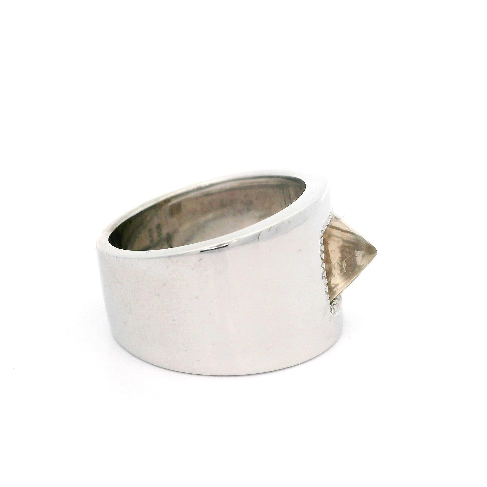 De Beers 18k Gold GIA 2ct Colored Diamond Solitaire Uncut Wide Cigar Band Ring en vente 4