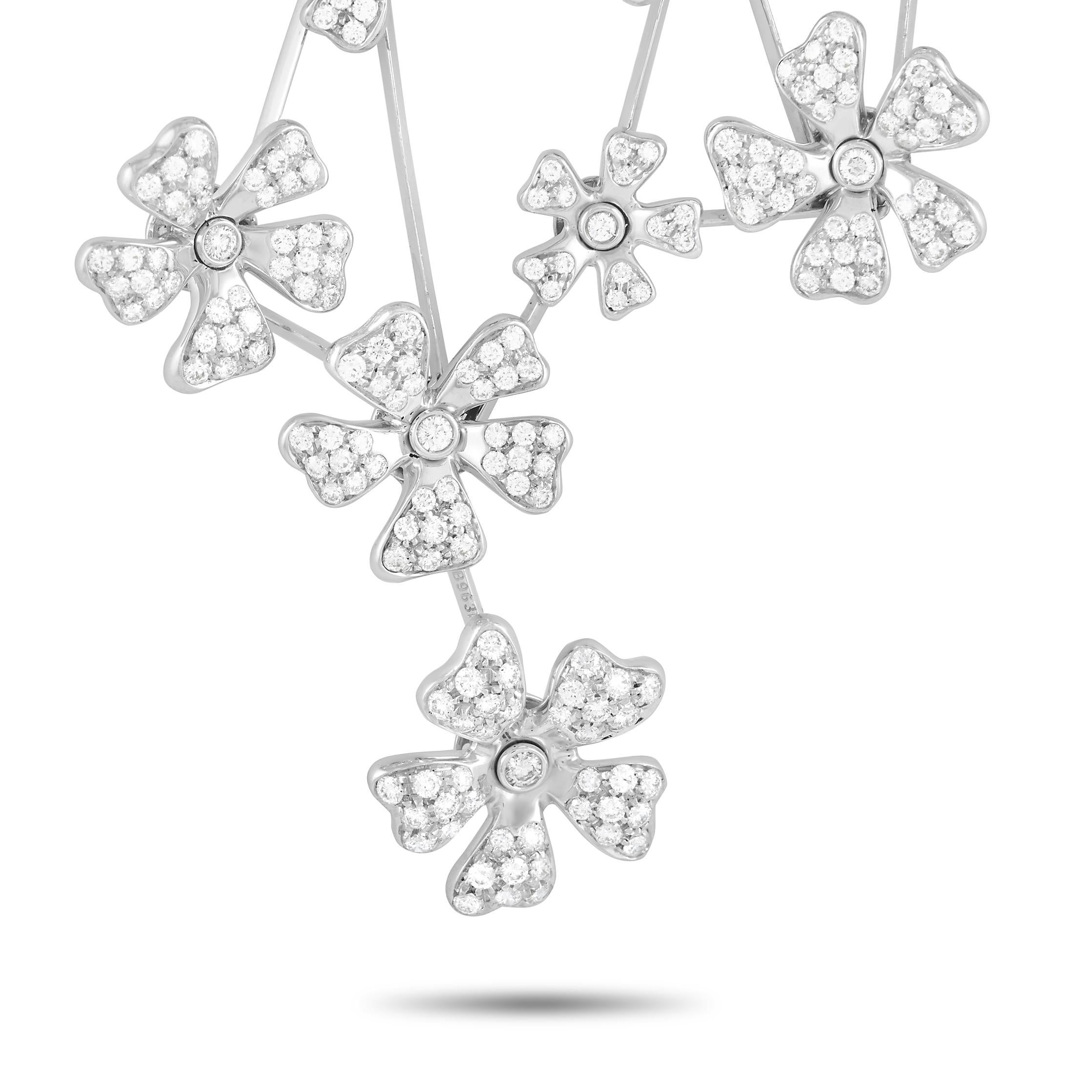 De Beers 18K White Gold 21.50 ct Diamond Flower Motif Necklace