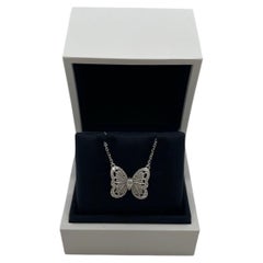 Collana vistosa "Portraits of Nature" con diamante a forma di farfalla in oro bianco 18 carati di De Beers