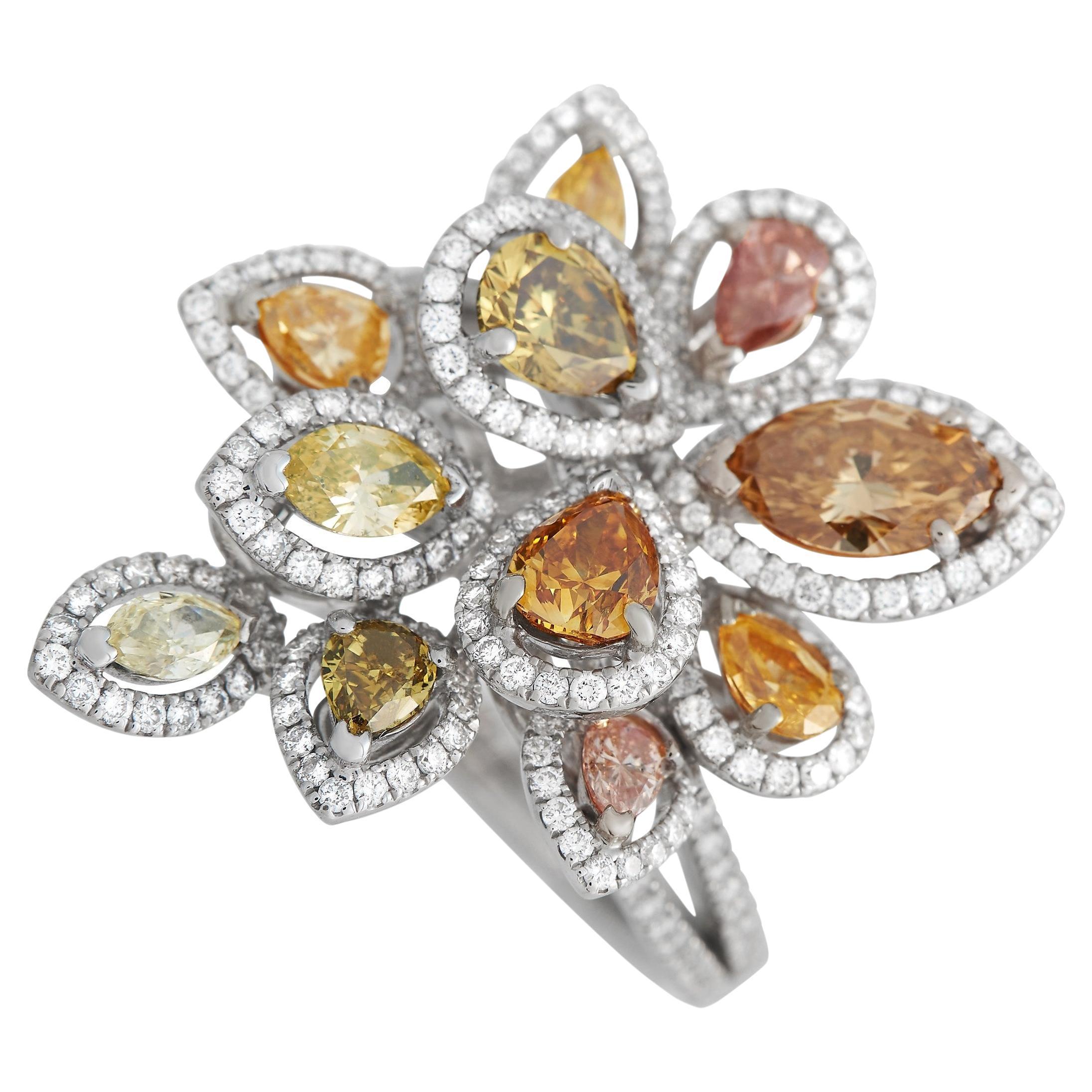 De Beers 18K White Gold White and Multi-Colored 4.25 Ct Diamond Ring