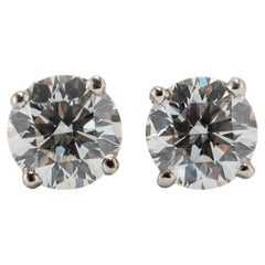 De Beers Db Classic 950 Platinum 1.05ct Round Brilliant Diamond Studs