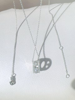 De Beers „Dewdrop“ – Halskette aus 18 Karat Weißgold mit Diamanten im Vollpavé-Stil in Tropfenform