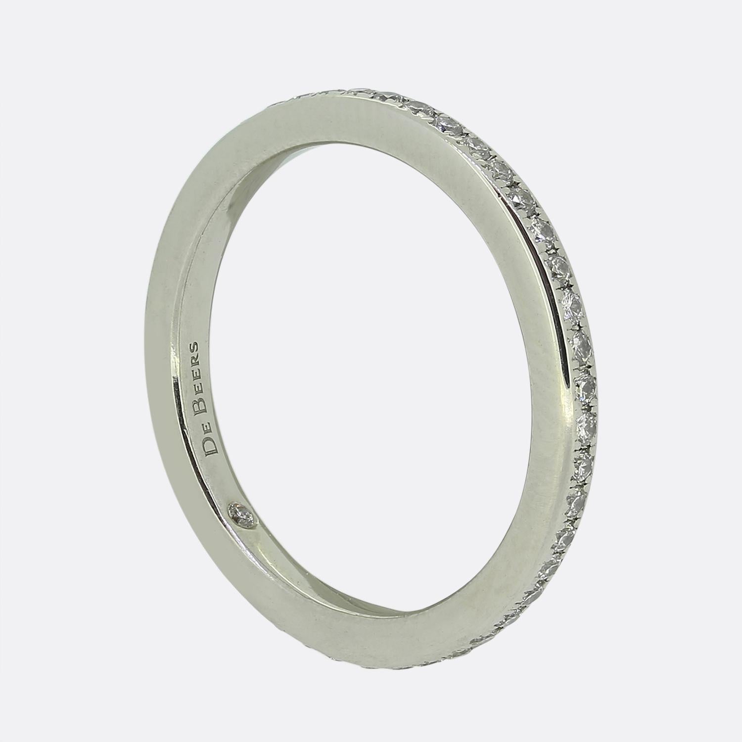 Here we have a timeless full eternity band ring from the De Beers Group. The ring is claw set with well matched round brilliant cut diamonds and would sit nicely next to an engagement ring.

Condition: Used (Very Good)
Weight: 3.0 grams
Ring Size: I