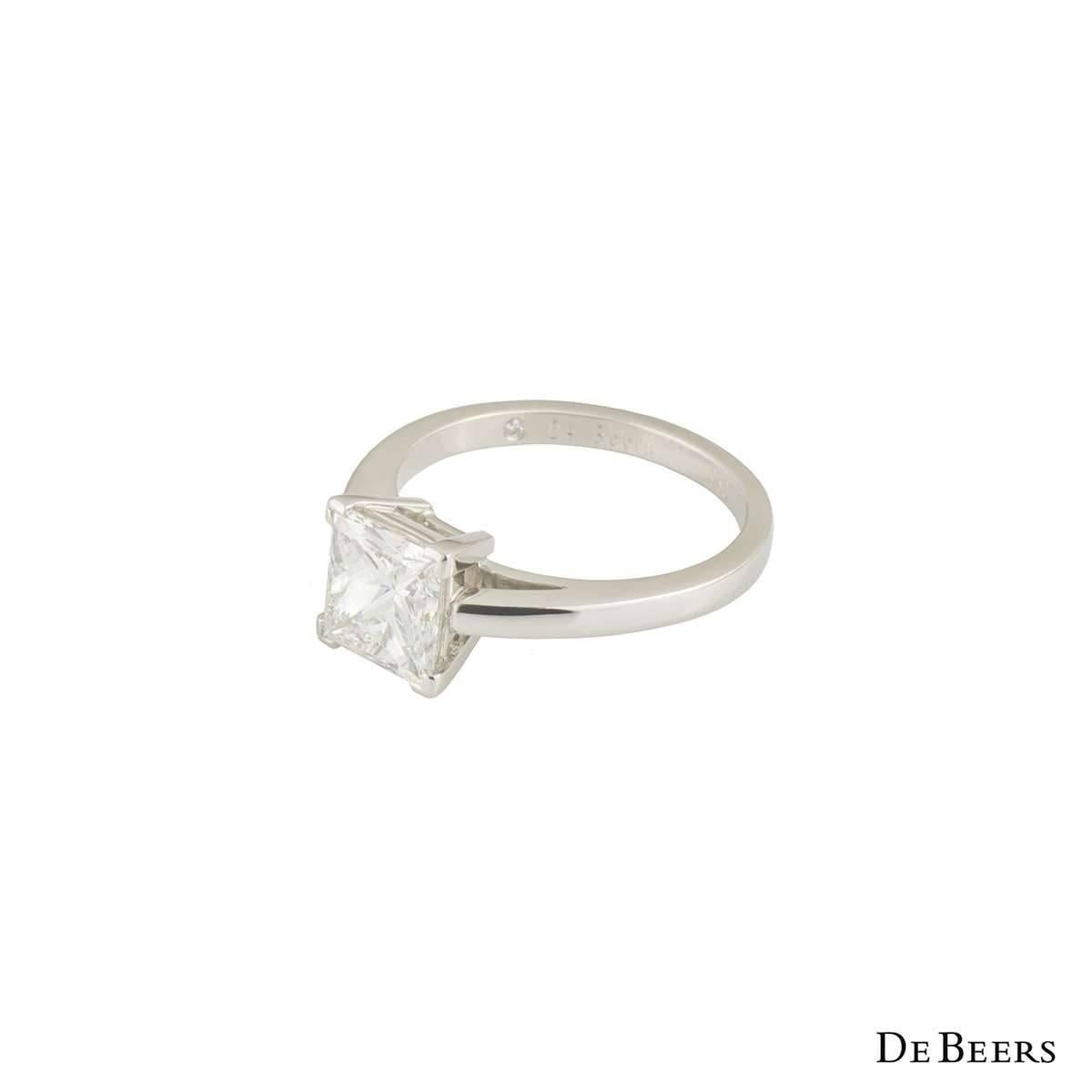 A luxurious platinum De Beers diamond ring from the Classic Princess Cut collection. The ring comprises of a princess cut diamond in a 4 claw setting with a weight of 2.50ct, G colour and VVS1 clarity. The ring is currently a UK size Q and US size