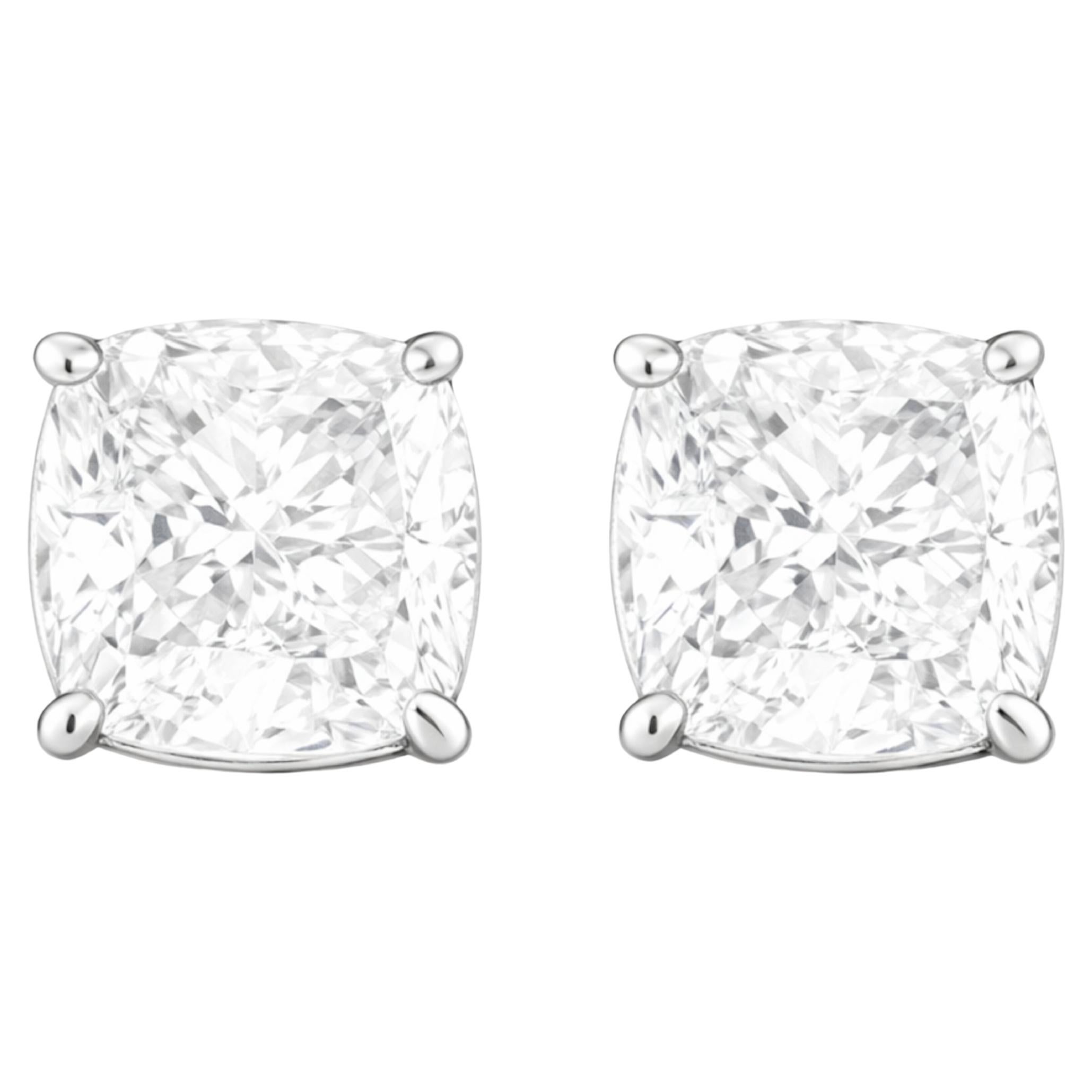De Beers Forevermark Diamond Cushion Stud Earrings 2.10 CTW 18K White Gold in vendita