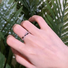 De Beers Infinity Platinum Half-Set Tail Ring, Size 46