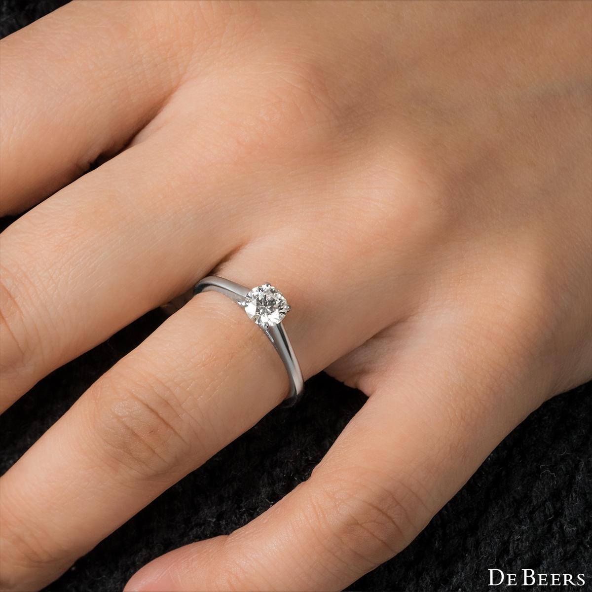 De Beers Bague de fiançailles en platine avec diamant 0,52 carat H/VS1 Pour femmes en vente