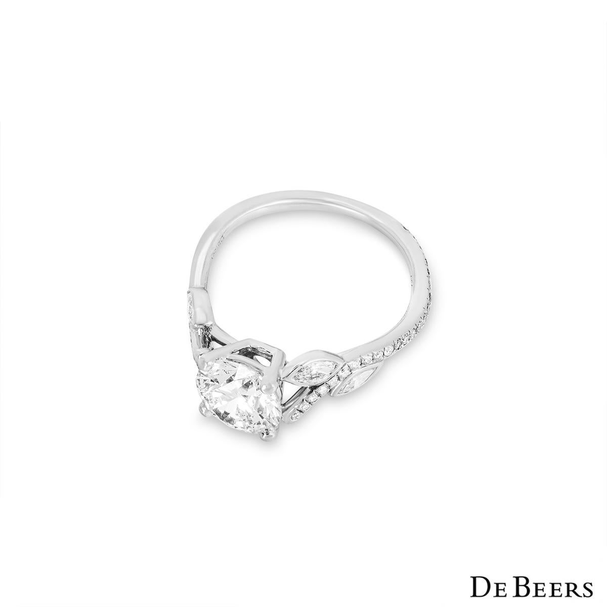 De Beers Bague en platine avec diamant taille brillant rond de 1,04 carat E/VS1 Pour femmes en vente