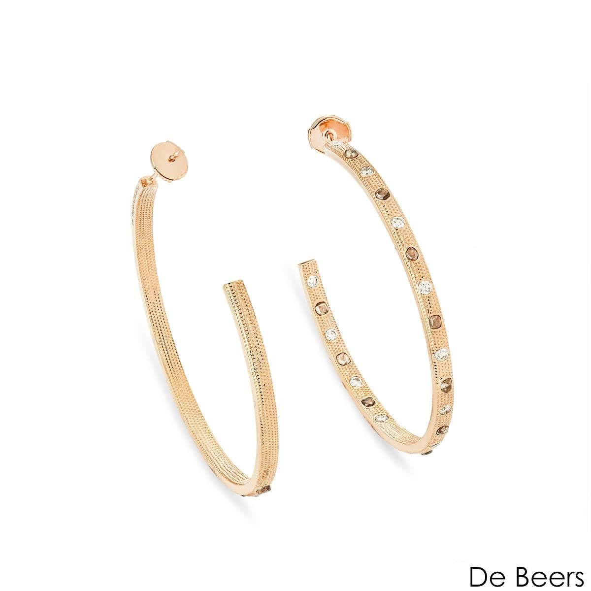 Taglio brillante Orecchini a cerchio con talismano in oro rosa De Beers E103360 in vendita