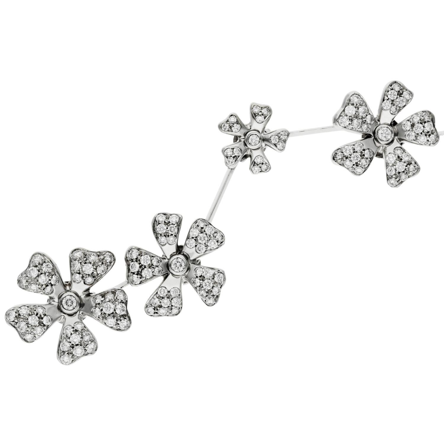 Round Cut De Beers Wild Flower Necklace 2.10ct Diamond and 18ct White Gold For Sale