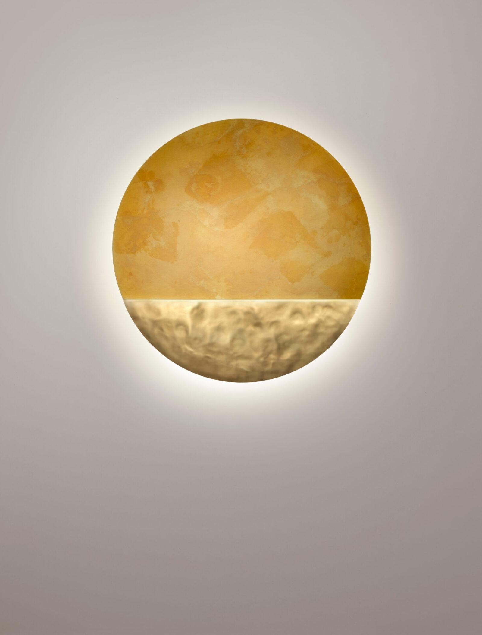 De Castelli LIGHT & SHADE wall lamp in DeMarea Brass by Adele Martelli For Sale 1