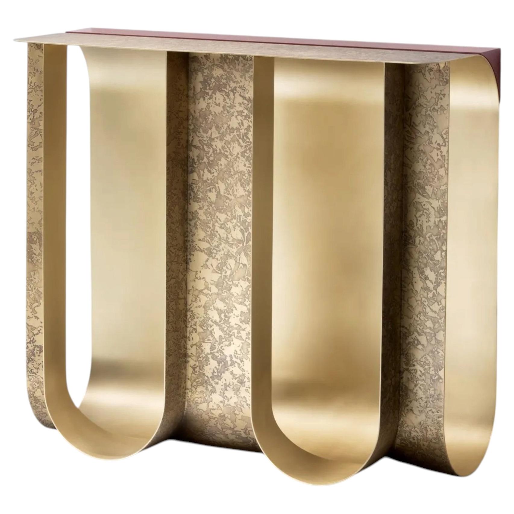 De Castelli Vault Console in Brass and lacquered wood by Luca Gruber