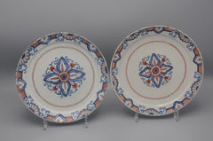 'De Claauw', Van Lockhorst,  Delft - Polychrome plates - early 18th century