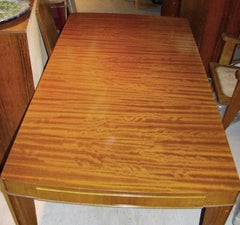 De Coene, Art Deco Table in walnut , circa 1930