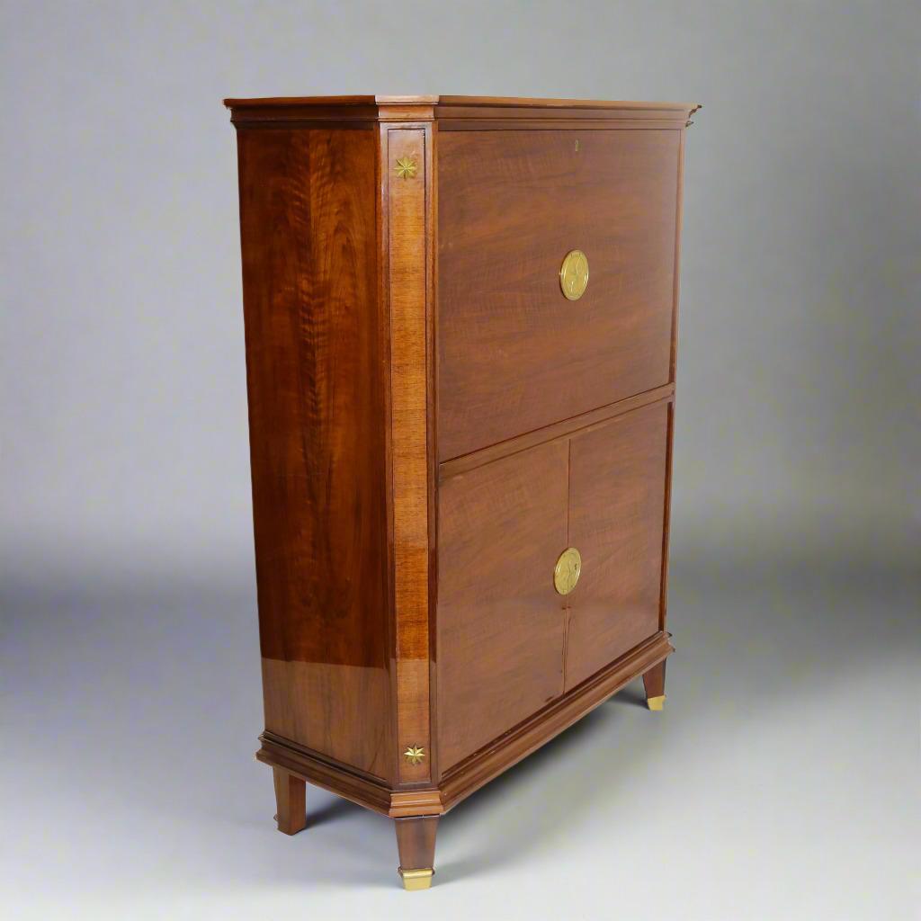 Belgian De Coene Freres Art Deco Period Walnut Bar Belgium For Sale