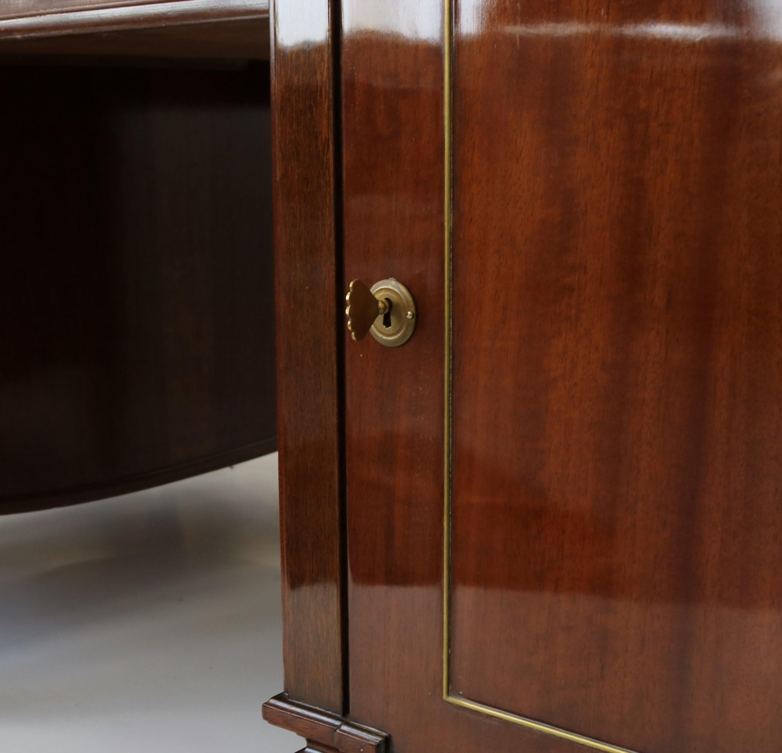 Bronze DE COENE FRÈRES Neoclassical Mahogany Desk, Belgium For Sale