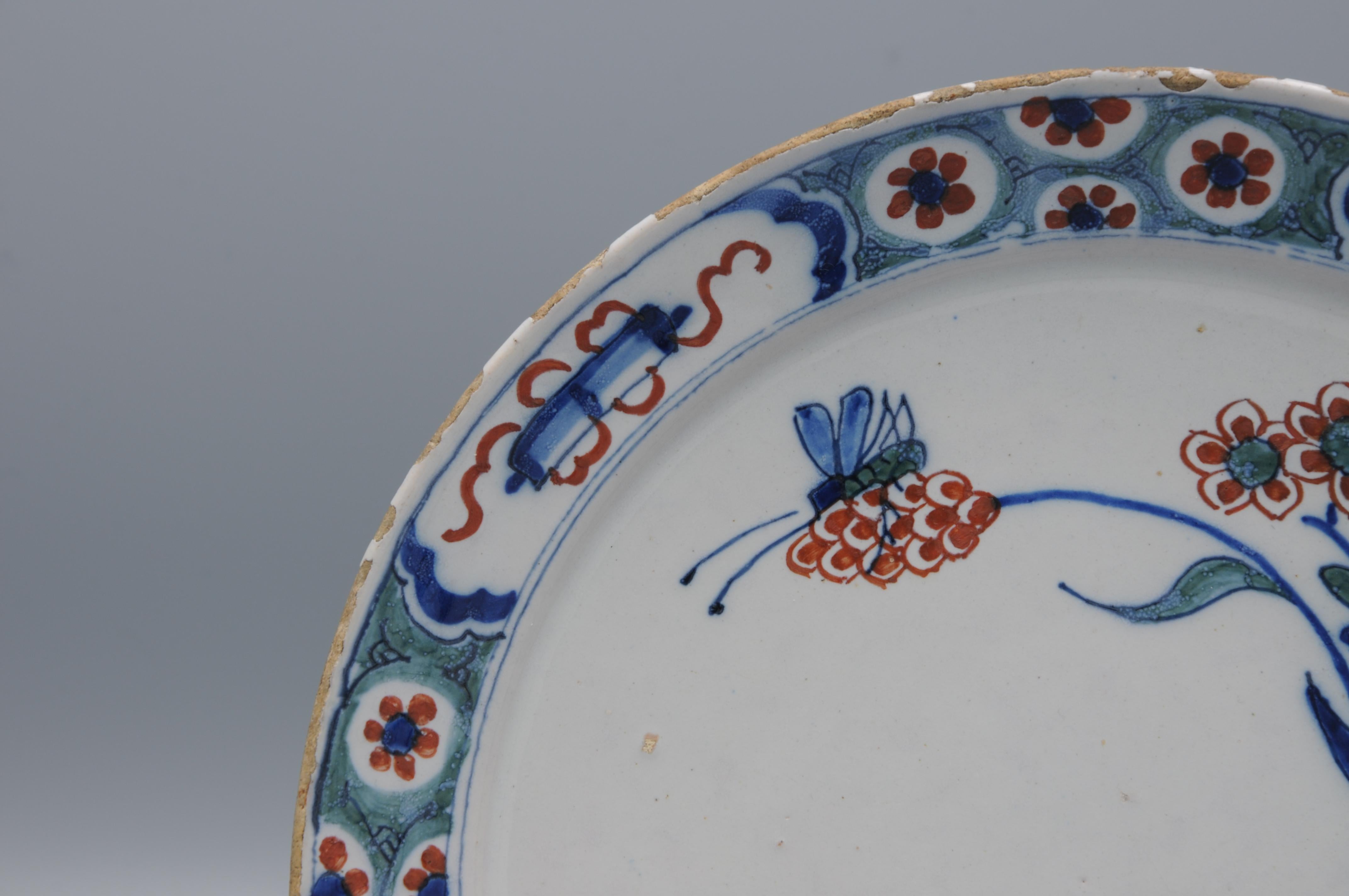 XVIIIe siècle Assiette à caille De Grieckse A - hollandaise de style kakiemon de Delft, début du 18e siècle en vente
