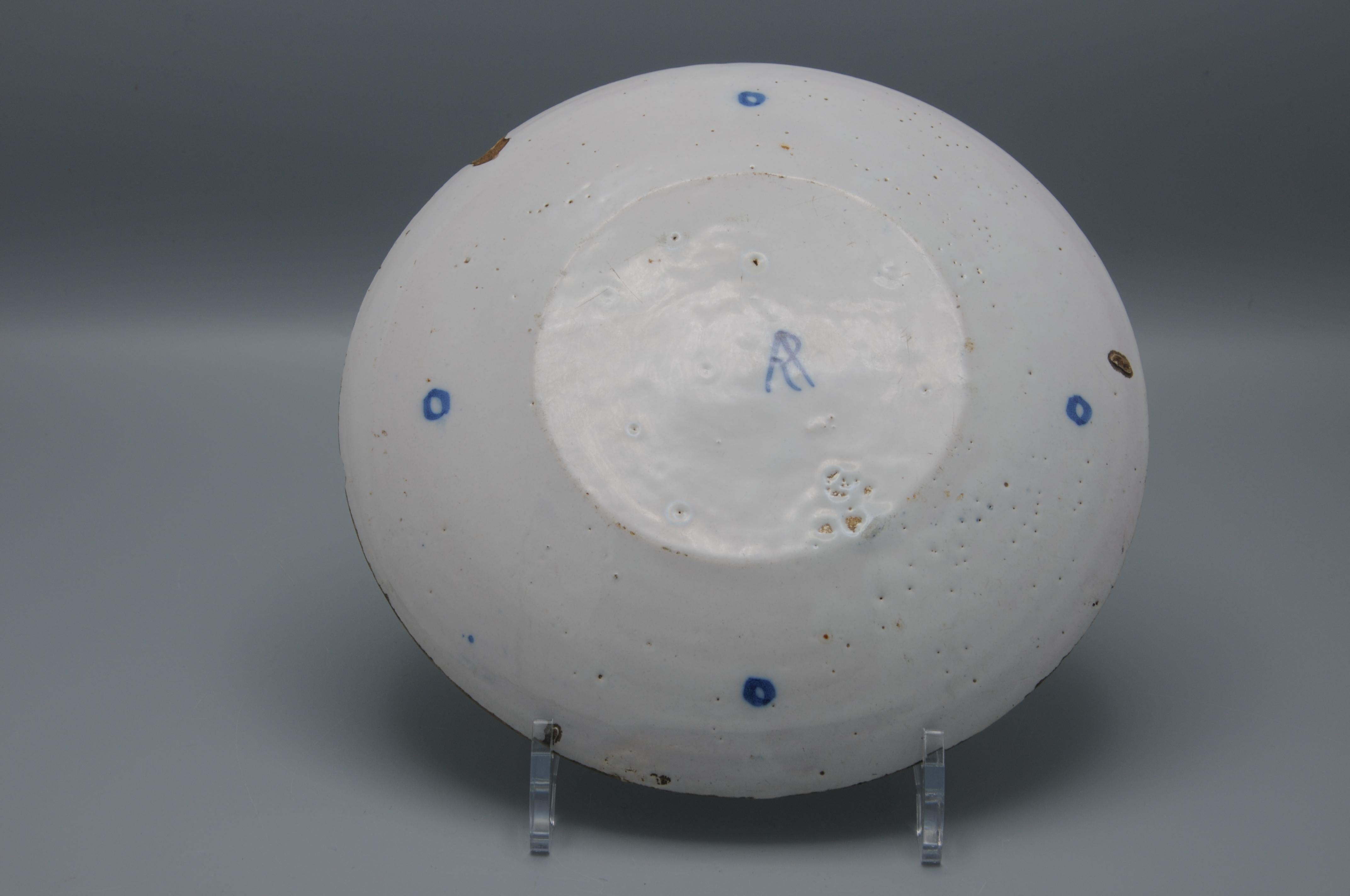 Poterie Assiette à caille De Grieckse A - hollandaise de style kakiemon de Delft, début du 18e siècle en vente