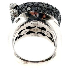 de GRISOGONO 18ct White Gold Black & White Diamond Ring – Ref. B2603
