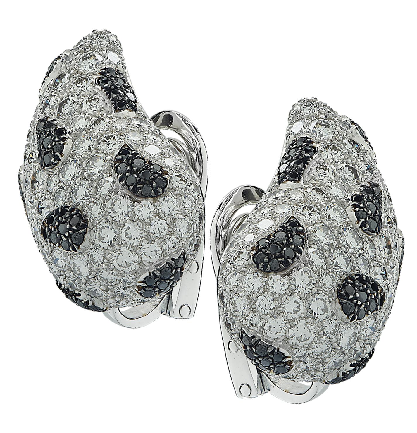Modern De Grisogono 3.90 Carat Black and White Diamond Stud Earrings
