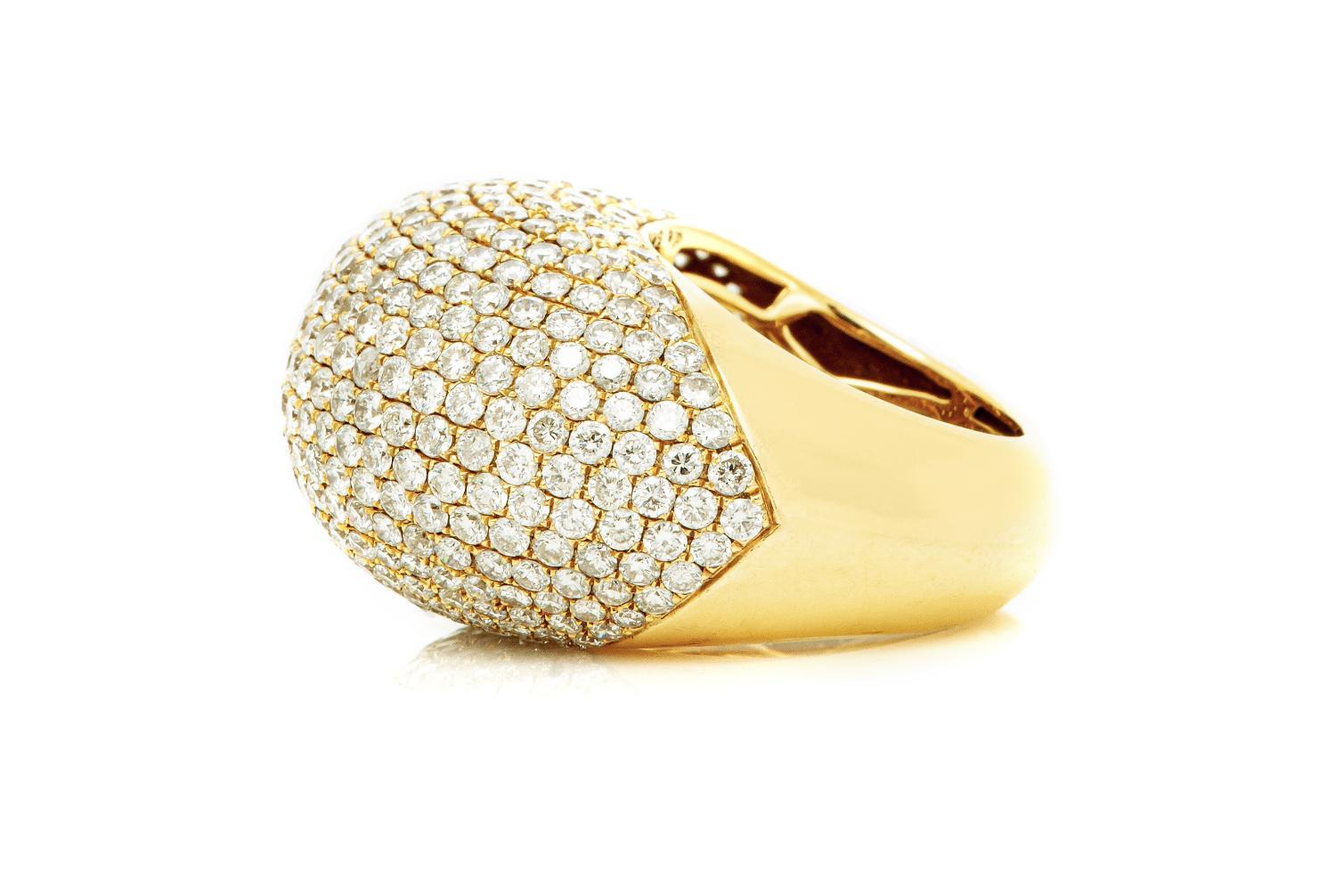 Finely crafted in 18k yellow gold with Round Brilliant cut Diamonds weighing a total of 8.01 carats.
Signed by de Grisogono
Size 6 1/2