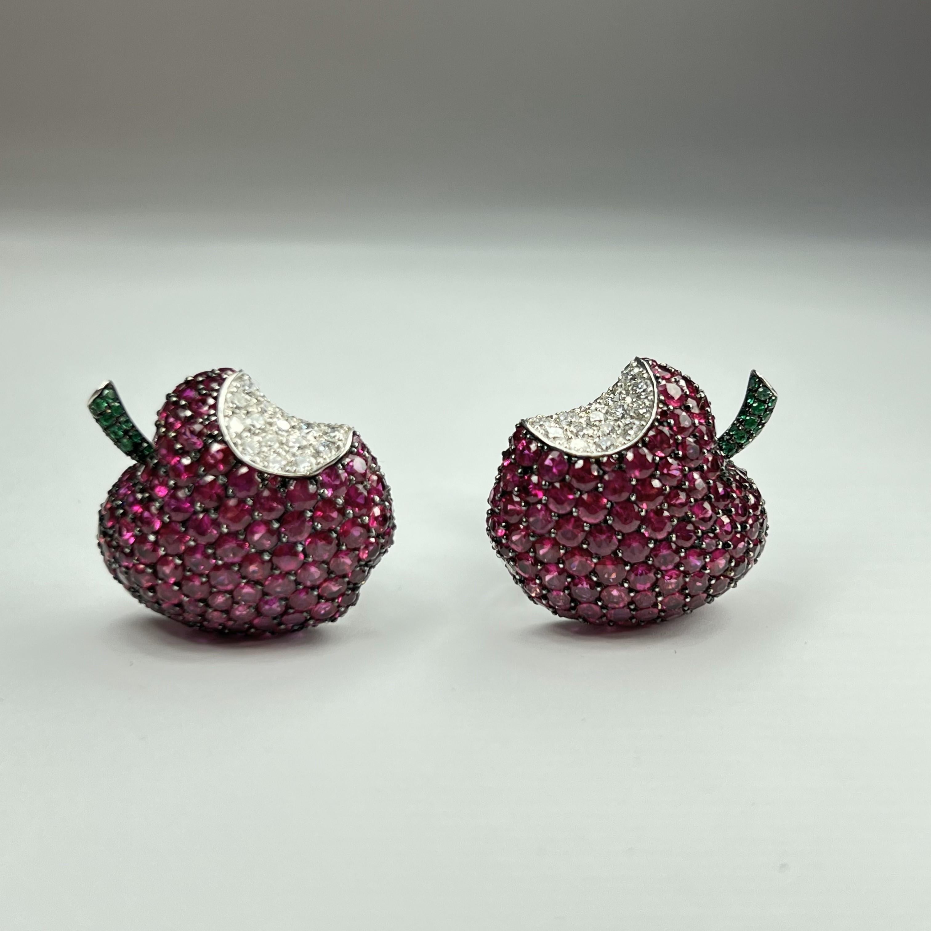 De Grisogono Apple Earrings with White Gold, Rubies and Diamonds, 15410/02 For Sale 2