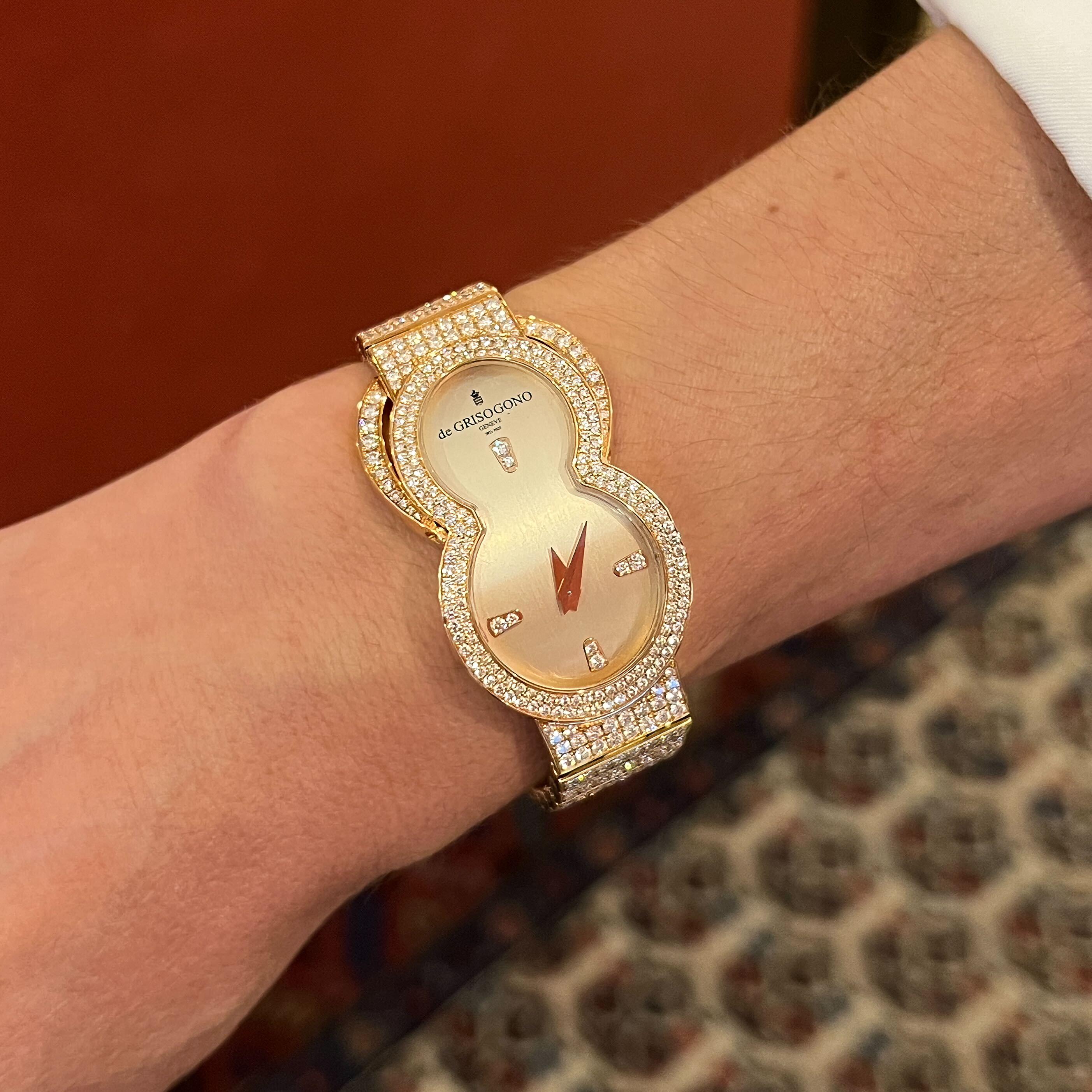 de GRISOGONO Be Eight Rose Gold Diamantuhr im Zustand „Gut“ in New York, NY