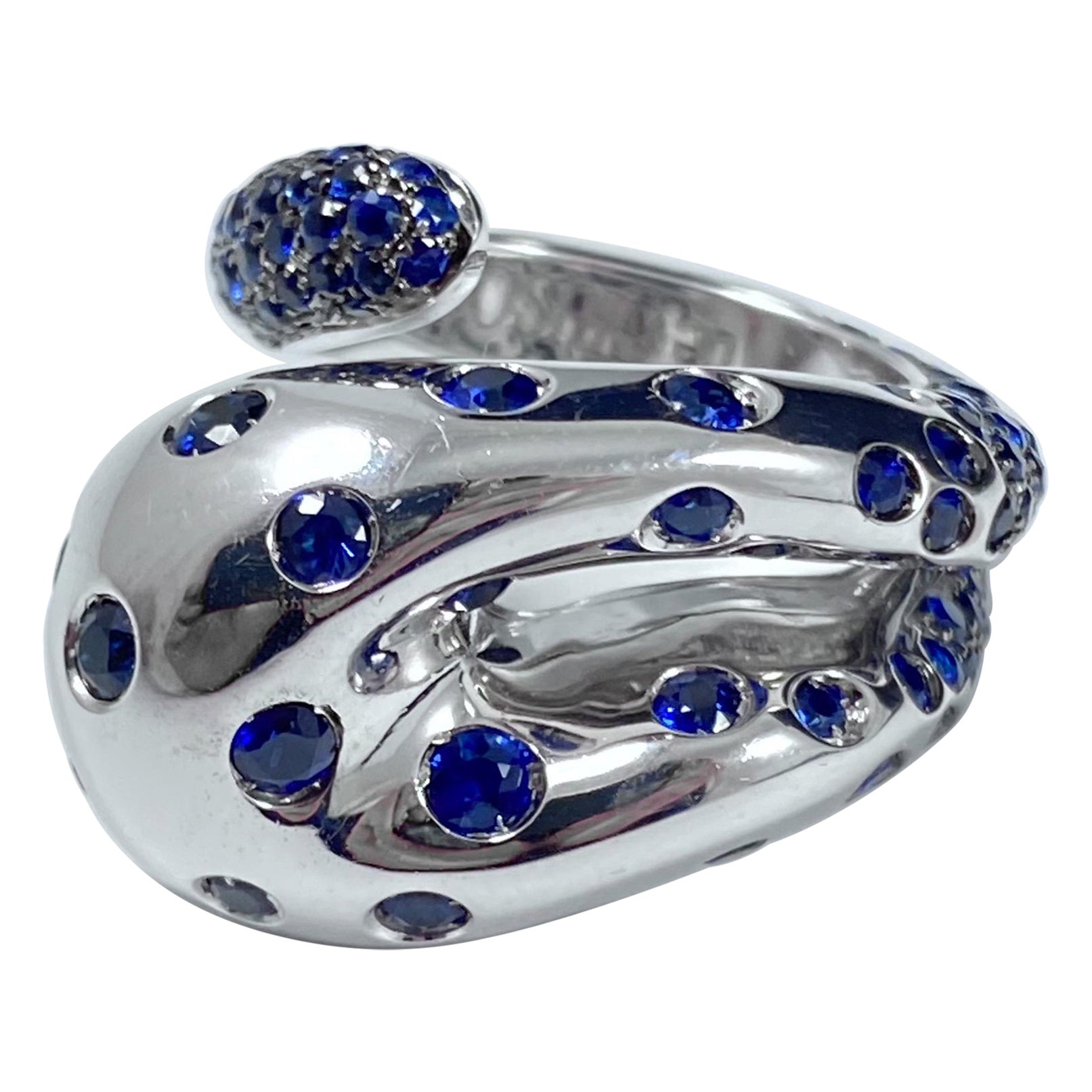 de GRISOGONO Anello Cocktail Serpente Serpente con Zaffiro Blu Pave Oro Bianco in vendita