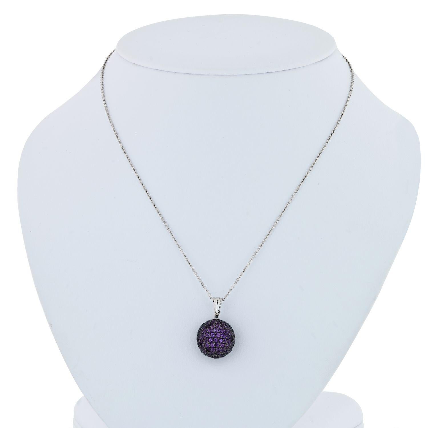 De Grisogono Boule 18 Karat White Gold on a Chain Pendant In Excellent Condition In New York, NY