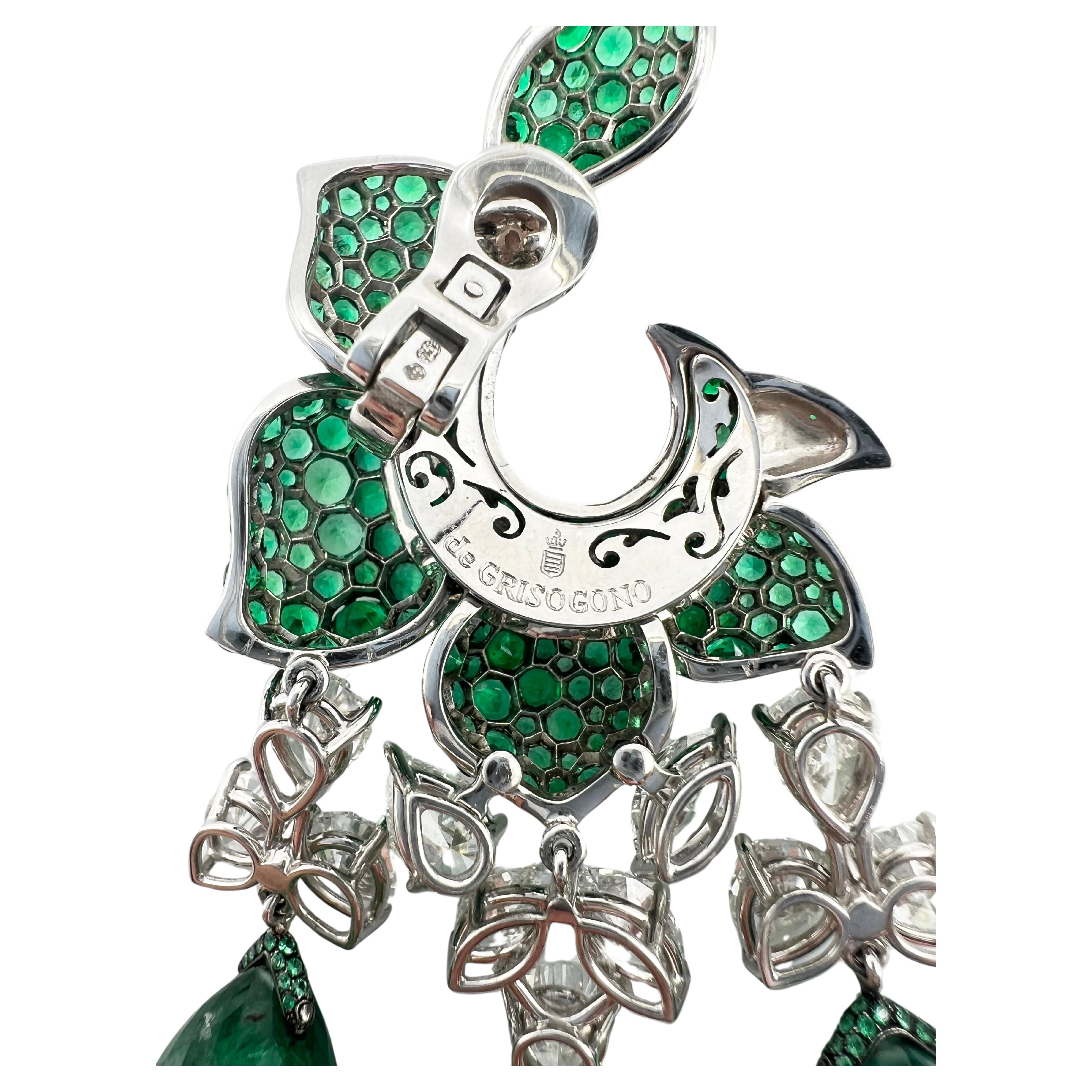 De Grisogono Emerald Diamond Chandelier Earrings In Excellent Condition In Palm Beach, FL