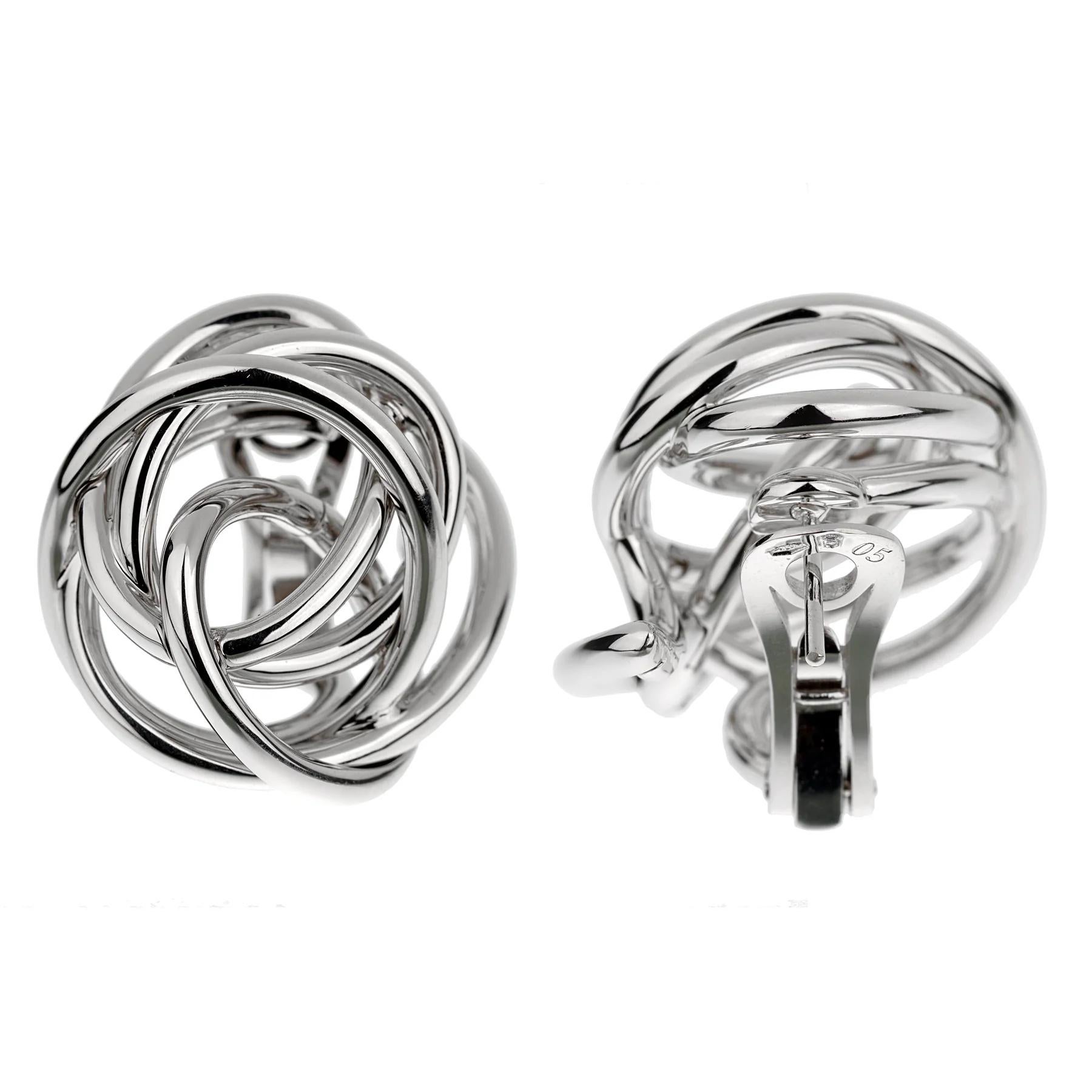 De Grisogono Matassa White Gold Earrings In Excellent Condition For Sale In Feasterville, PA