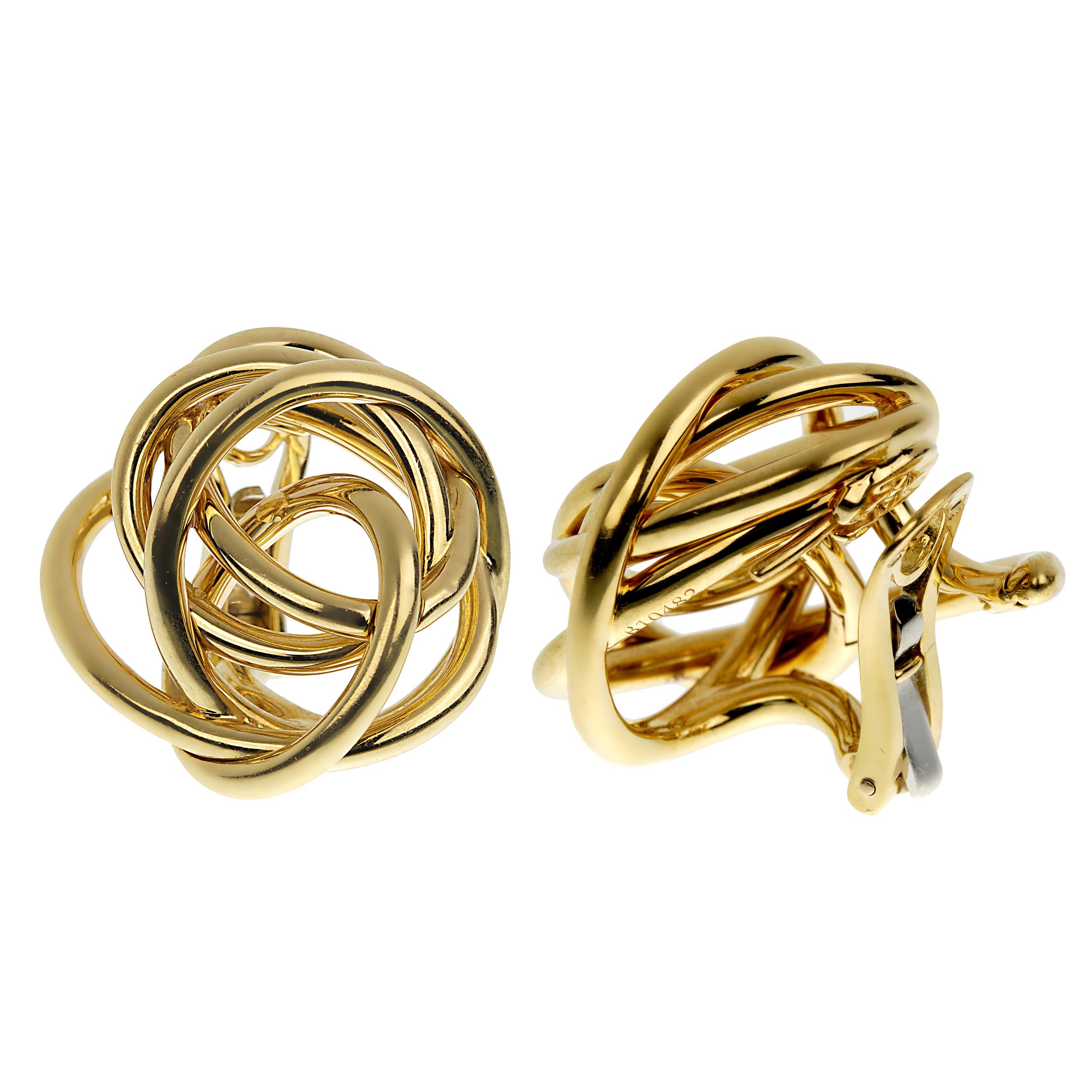 De Grisogono Matassa Yellow Gold Earrings In Excellent Condition For Sale In Feasterville, PA
