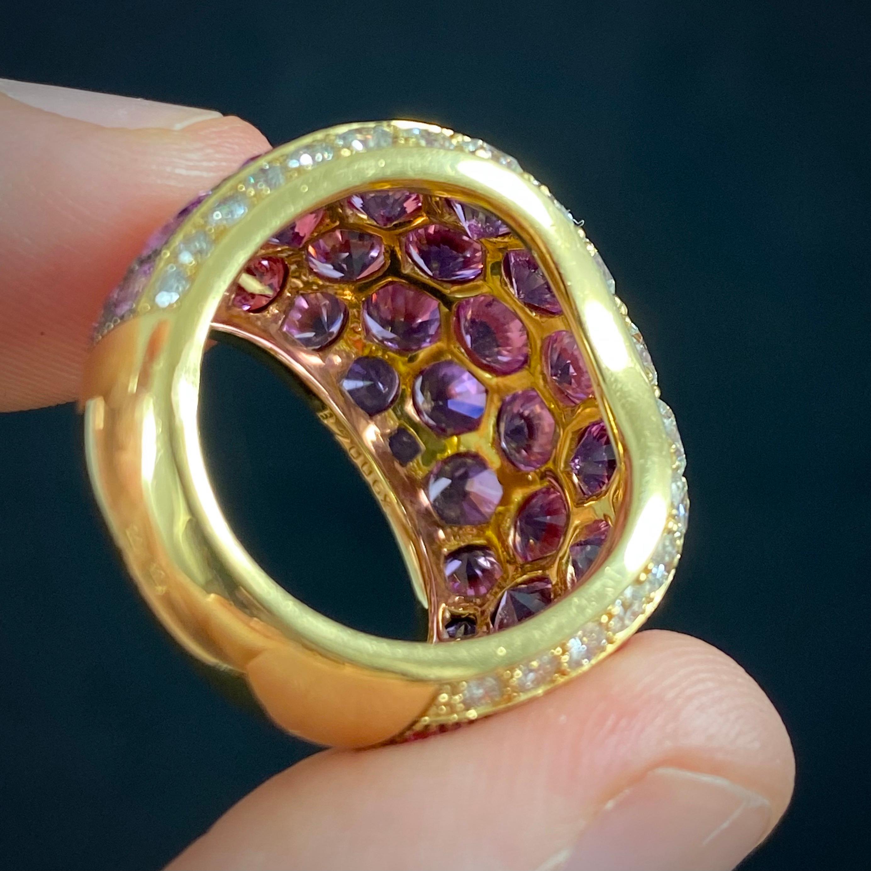 de GRISOGONO Pink Sapphire Diamond Pave Wishbone Bombe Cocktail Ring Yellow Gold For Sale 8