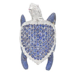 De Grisogono Sapphire and Diamond "Turtle" bracelet.