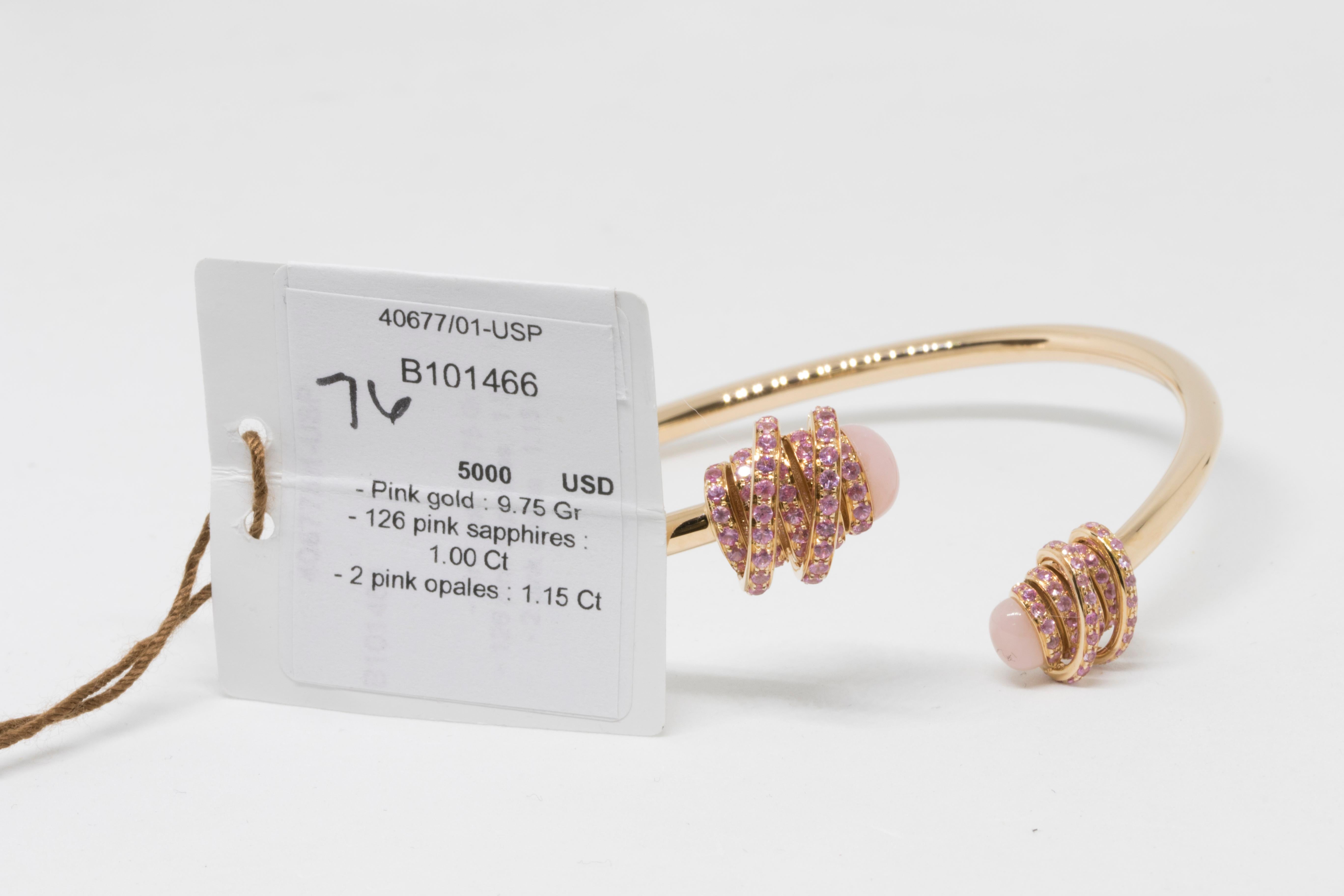 Modern de GRISOGONO Toi & Moi 18-karat Pink Gold, Pink Opal Cuff For Sale