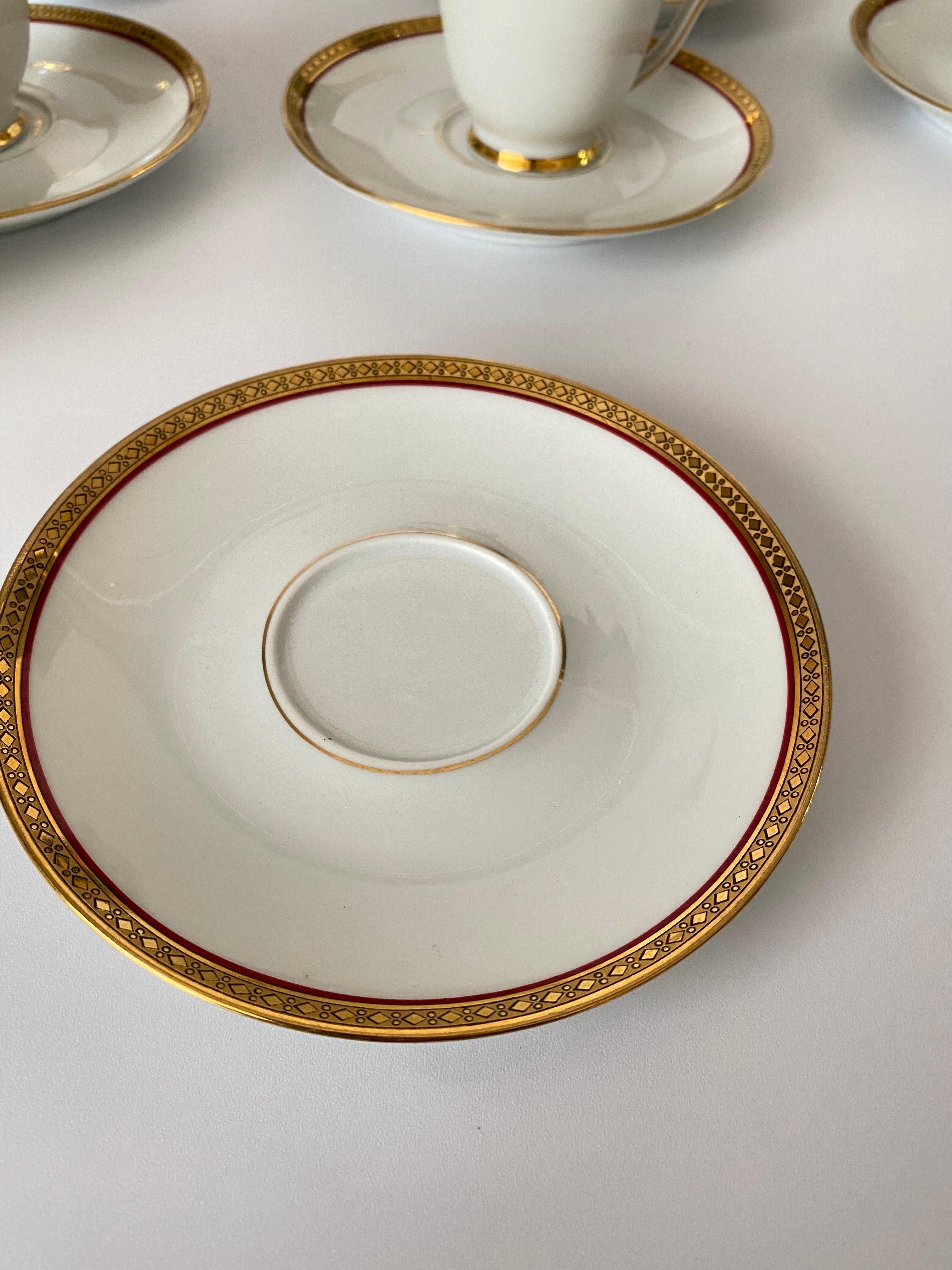 De Havilland, Limoges Coffee Service in Porcelain and 24-Karat Gold, 19 Pieces For Sale 3