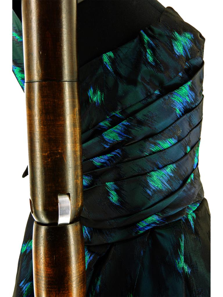 Robe de soirée en brocart noir et turquoise à points de flamme des années 1950 Pour femmes en vente