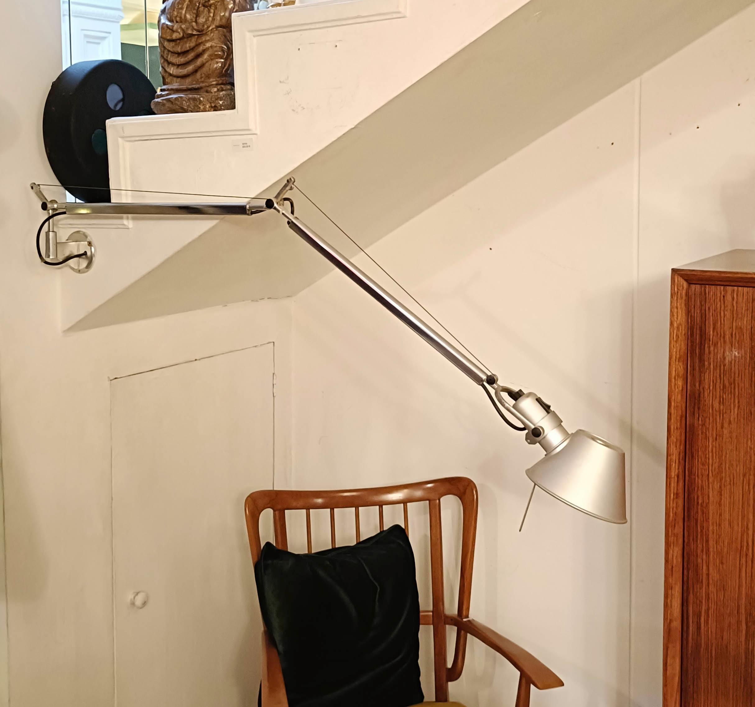 De Lucchi y  Lámpara de pared 'Tolomeo Braccio' de Fassina para Artemide  1960s Italian en venta