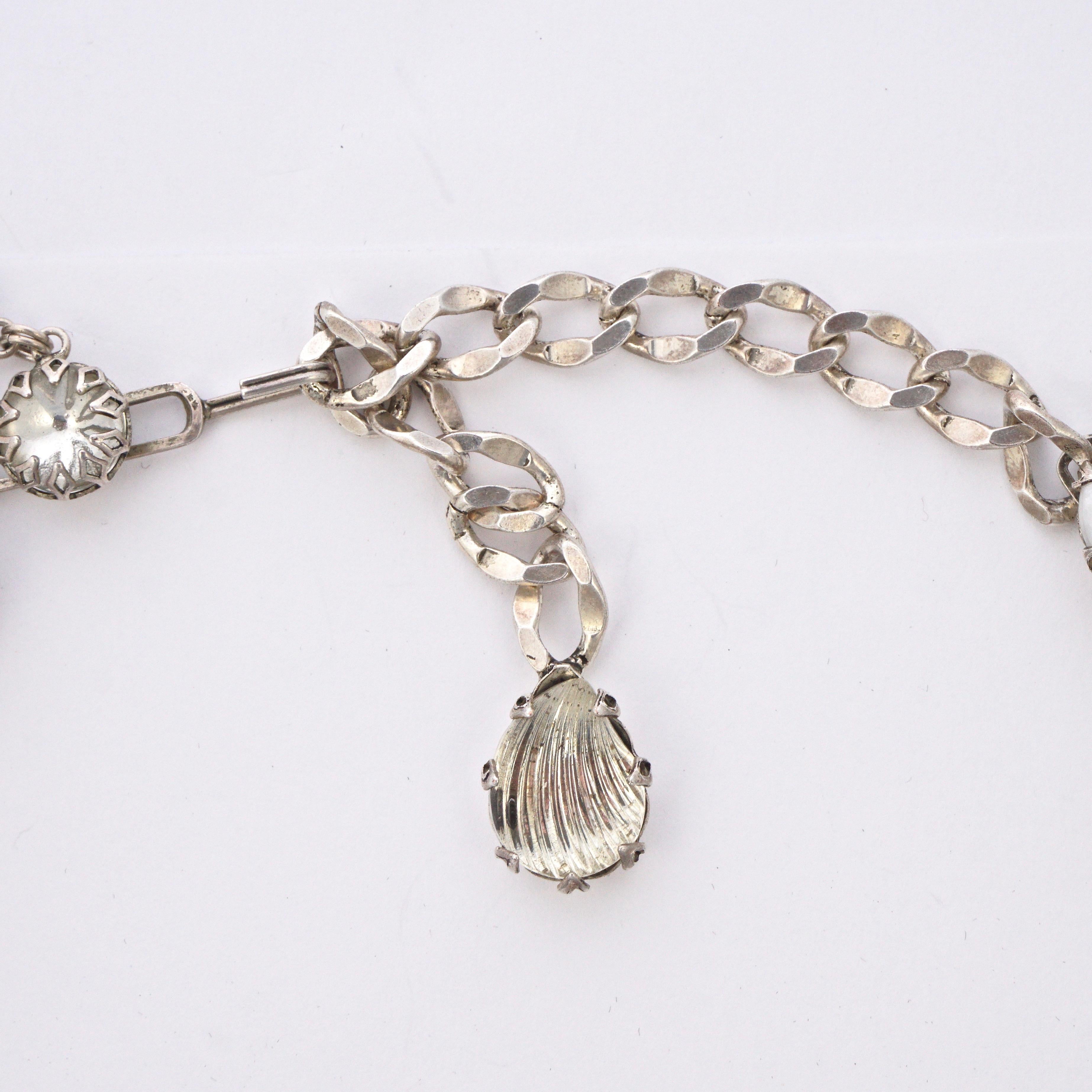 De Luxe NYC/A'dam Collana con goccia in vetro artistico bianco trasparente e opalino in tonalità argento in vendita 5