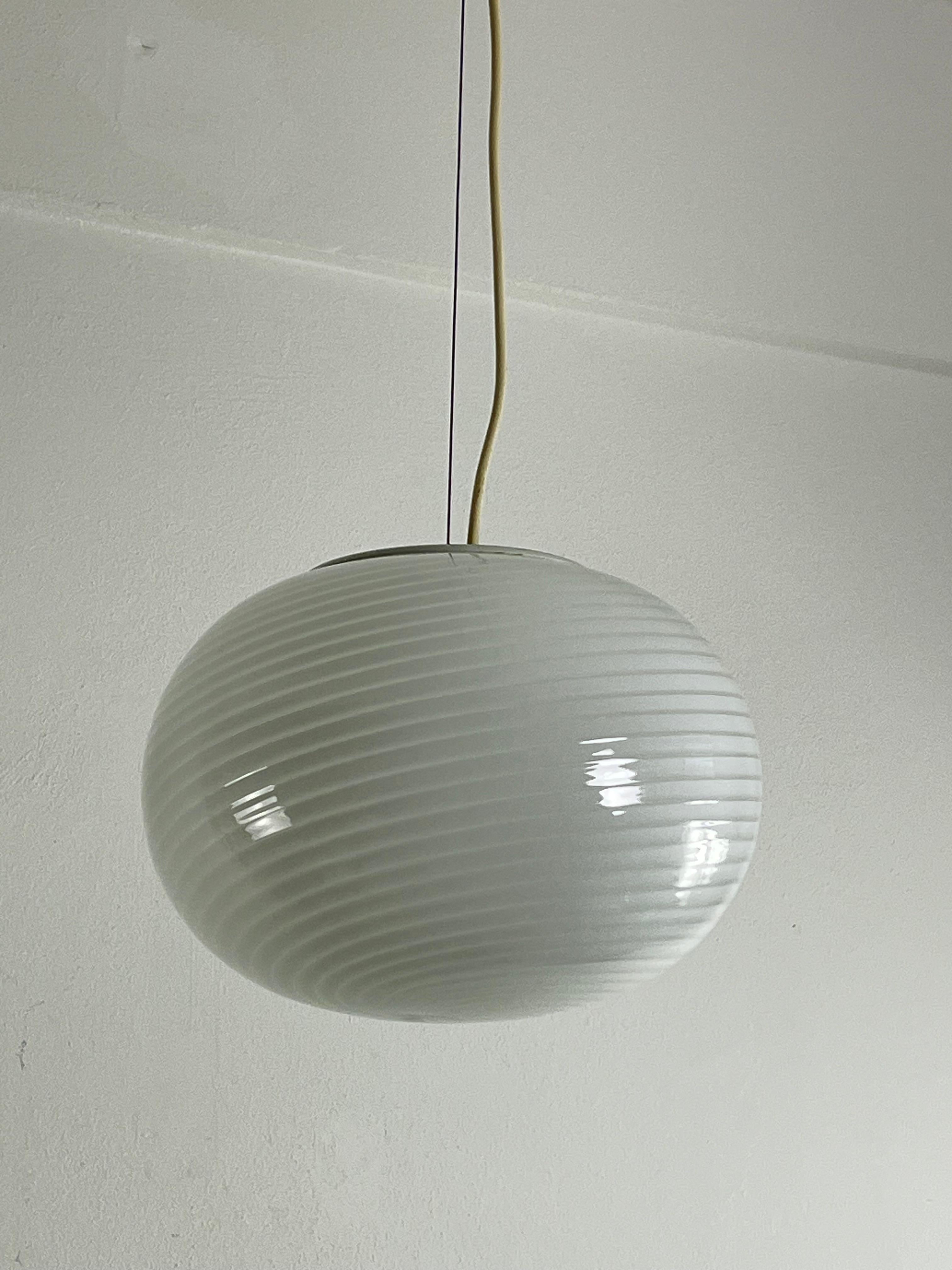 De Majo Murano Glass Spiral Pendant Lamp, 1960s For Sale 2