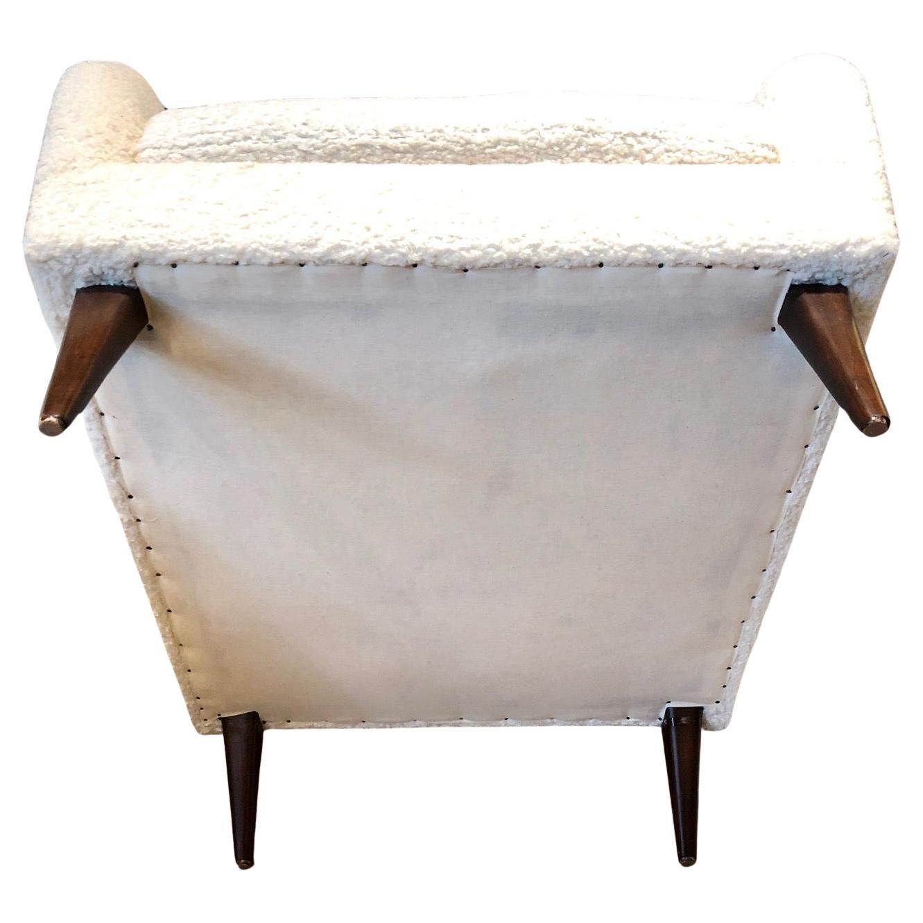 De Mille Wing armchair designed by Martyn Lawrence Bullard upholstered in a Dedar Milano Zebra Fabric
Custom fabrication starting at 4,500


  