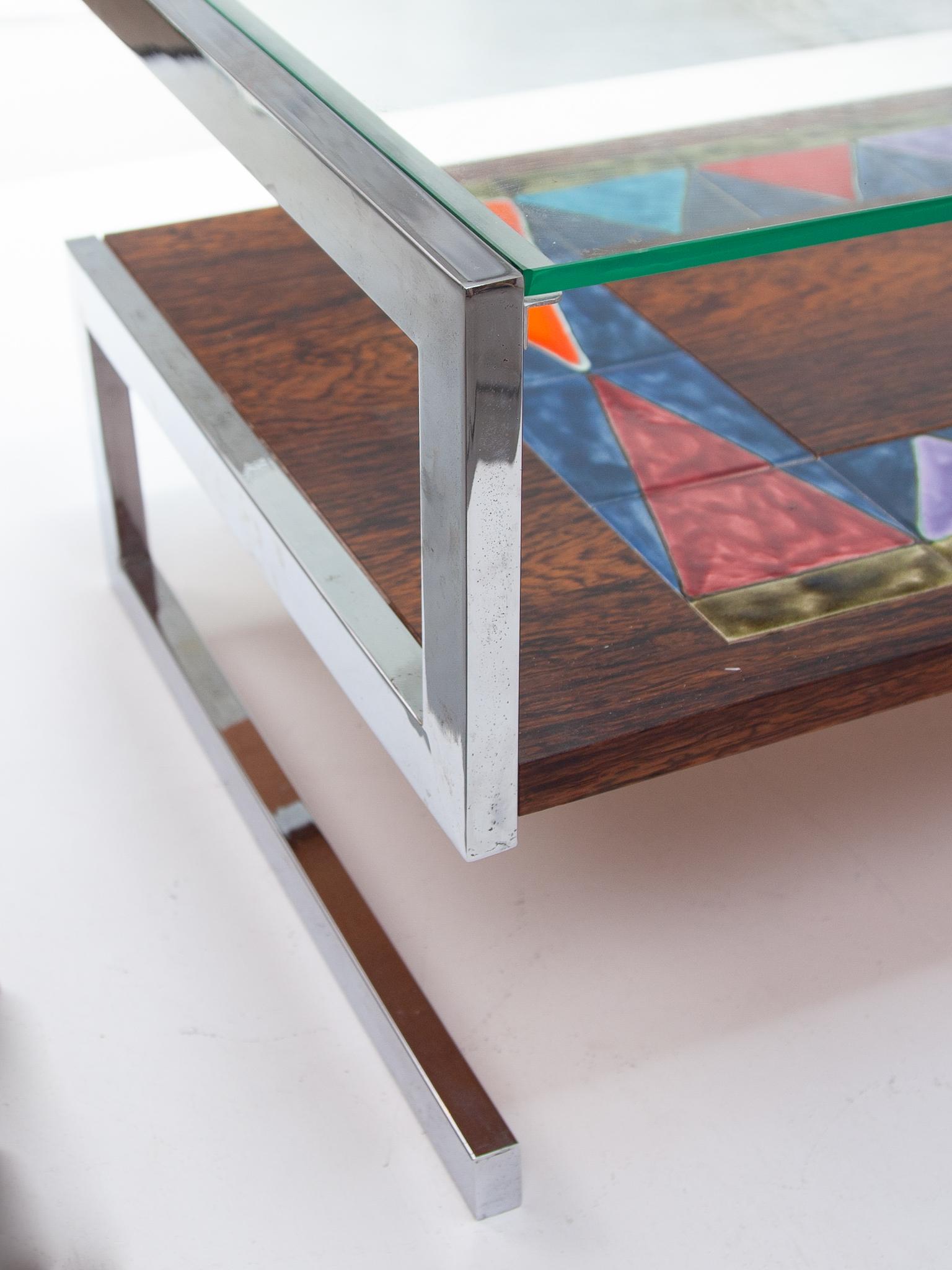 De Nisco Coffeetable with Floating Glasstop and Multi Color Tiles 2