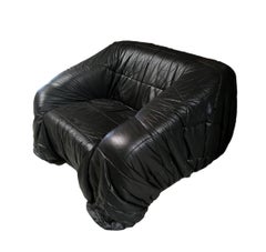 De Pas, D'urbino and Lomazzi Black Leather Club Chair